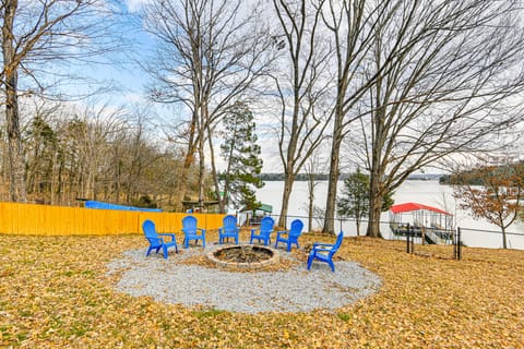 Fish, Boat & Unwind: Old Hickory Lake Retreat House in Hendersonville