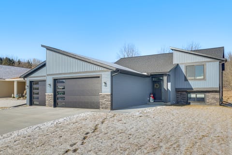 Deck w/ Forest Views: Modern Home in Rochester! House in Rochester