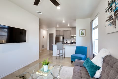 2 Mi to Downtown Temple: Pet-Friendly Home w/ Yard House in Temple