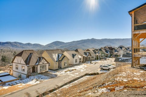 Newly Built Home w/ Mtn Views in Black Mountain! House in Black Mountain