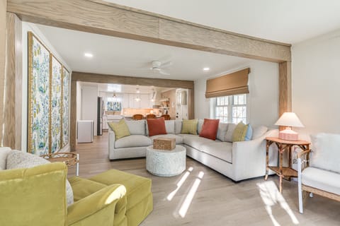 Walk to Lake Texoma: Kingston Retreat w/ Deck! House in Lake Texoma