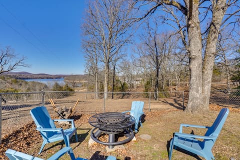 Deck & Lake Views: Modern Eagle Rock Gem House in Roaring River Township