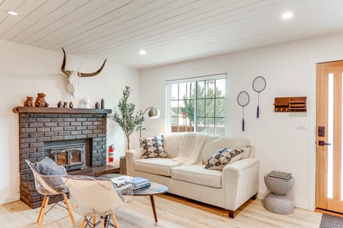 Fish, Hike & Explore: Cabin w/ Yard in Big Bear House in Big Bear