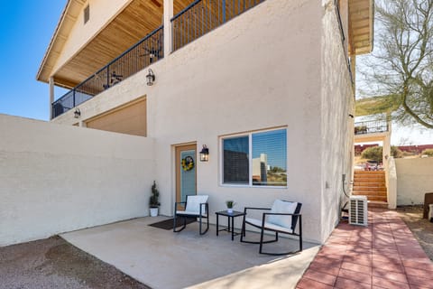 Cozy Couple's Retreat w/ Views in Apache Junction Apartment in Apache Junction