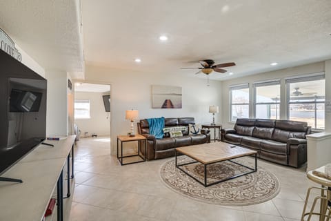 Dock & Patio: Possum Kingdom Lake House House in Possum Kingdom Lake