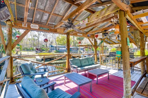 < 1 Mi to Boat Ramp: Canal-Front Retreat in Astor! House in Astor