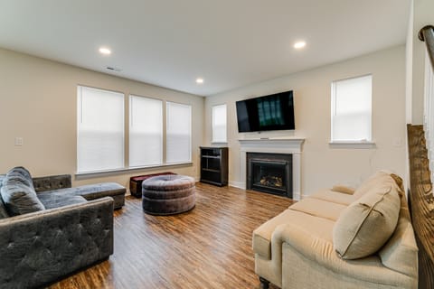 8 Mi to Bethany Beach: Delaware Family Home House in Sussex County