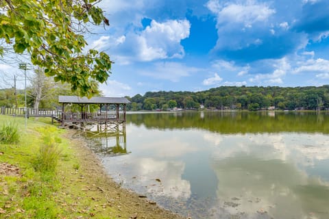 Peaceful Cabin at Lake Logan w/ Spacious Yard! House in Tennessee