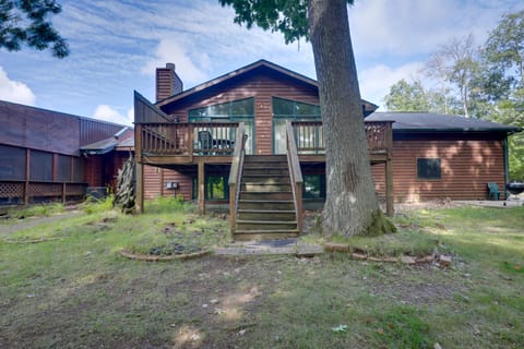 5 Mi to Sno-Eagles Trails: Lakefront Getaway! House in Wisconsin