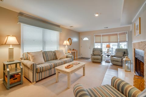 Steps to Beach: Townhome w/ Balcony in Ocean City Apartment in Ocean City