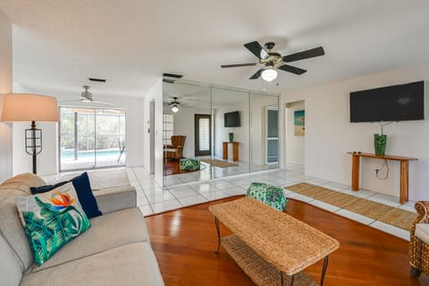 3 Mi to Naples Botanical Garden: Home w/ Hot Tub! House in East Naples