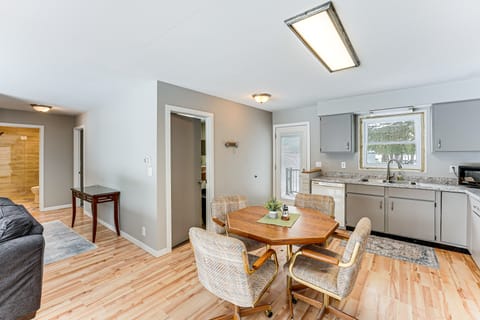 Fish & Hike: Riverfront Cabin in Paris House in Michigan