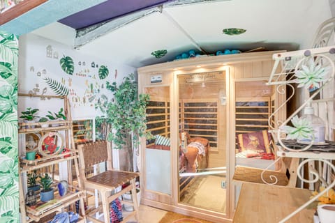 Pet Friendly: 3 Mi to Central Minneapolis House in Minneapolis