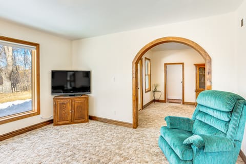 Patio & Mountain Views: Farmhouse in Mancos! House in La Plata County