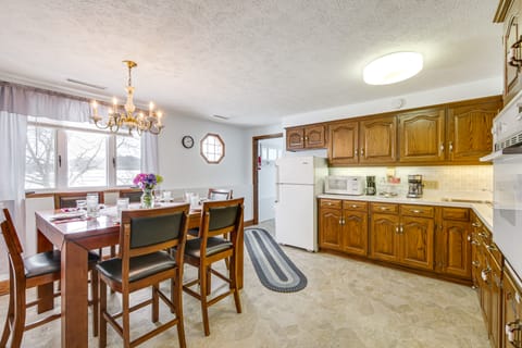 Secluded Ohio Amish Country Getaway w/ Fire Pit House in Ohio