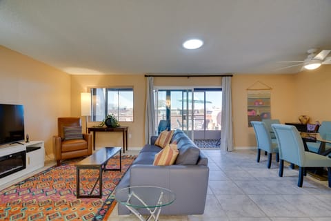 Tranquil Green Valley Home w/ Screened Porch Apartment in Sahuarita