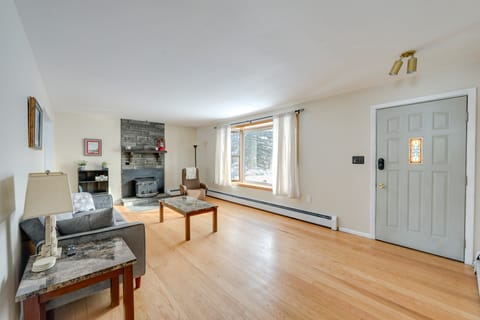 Deck & Fire Pit: Cozy Escape in Morrisville! House in Adirondack Mountains