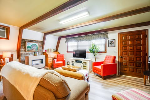 A-Frame Cabin w/ Spacious Yard in Tellico Plains! House in Tennessee