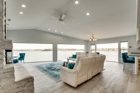 Waterfront Gem w/ Dock in Crystal River! House in Crystal River