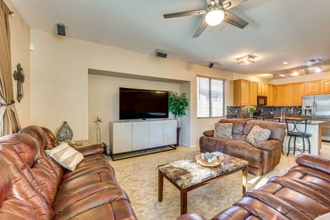 Hot Tub & Heated Pool: Home in Estrella Mtn Ranch House in Goodyear