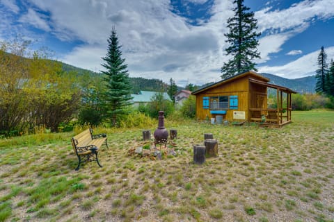 Walk to Main St: 'Mountain Creek Home' w/ GAMEROOM House in Red River