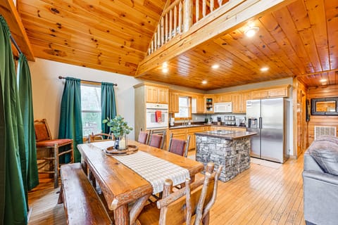 Tree-Lined Cabin w/ Hot Tub & Deck in Bryson City House in Swain County