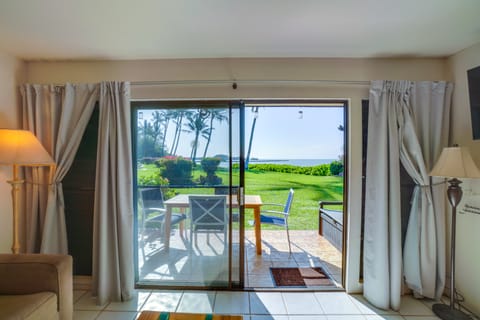 Pool Access: Ocean-View Molokai Shores Condo! Apartment in Kaunakakai