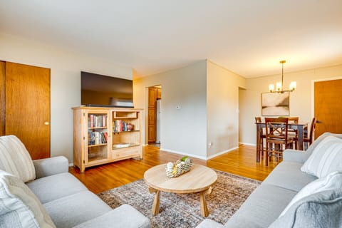 10 Mi to Dtwn: Pet-Friendly Retreat in Columbus House in Ohio