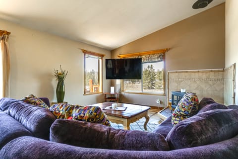 Mtn-View Getaway w/ On-Site Trails in Fairplay! House in Park County