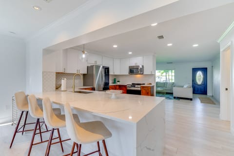 Canal Access! Pet-Friendly Cape Coral Group Escape House in Cape Coral