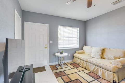 7 Mi to Surfside Beach: Pet-Friendly Unit in Miami Apartment in Miami Shores