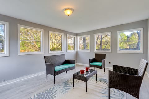 Close to Shopping: Pet-Friendly Lawrenceville Home House in Lawrenceville