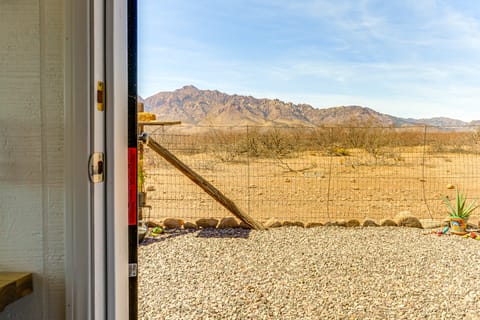 Tiny Town Cottages in Rodeo! 'Birdhouse' Cottage in Arizona