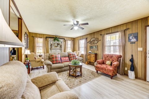 Scenic East Alabama Retreat on 2 Acres House in Alabama