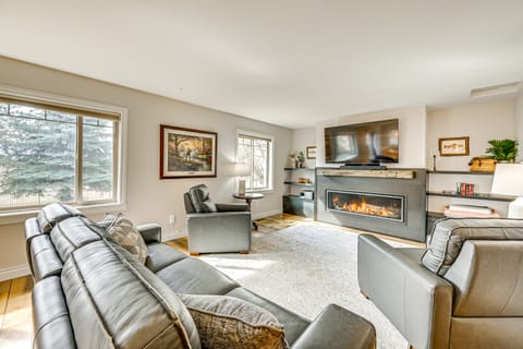 Fish, Boat & Unwind: Spacious Missoula Gem w/ Deck House in Idaho