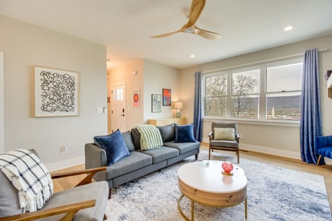 Serene Family Home w/ Patio Near Chattanooga! House in Rossville