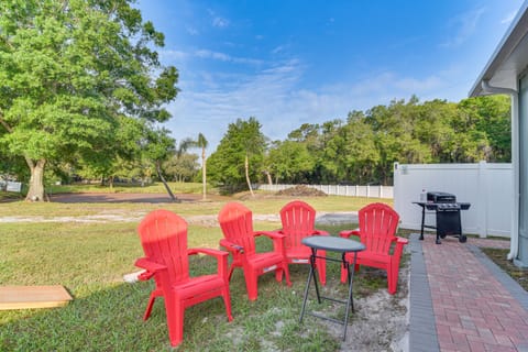 6 Mi to Busch Gardens: Family & Pet Friendly Home House in Lutz