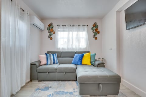 2 Mi to Hard Rock Stadium: Studio in Miami Gardens Apartment in Miami Gardens