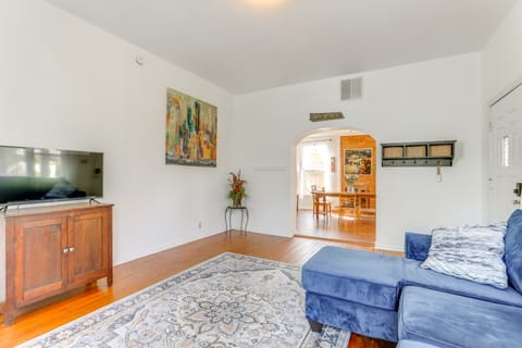 Steps to Shops & Eats: Decatur Home w/ Large Yard House in Decatur