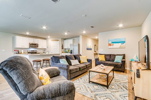 6 Mi to Gulf Shores Beach: Family Getaway! House in Foley