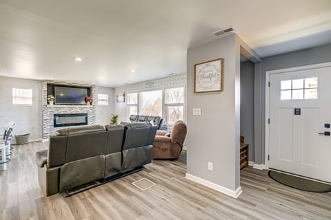 5 Mi to Dtwn: Family-Friendly Home in Roanoke! House in Roanoke