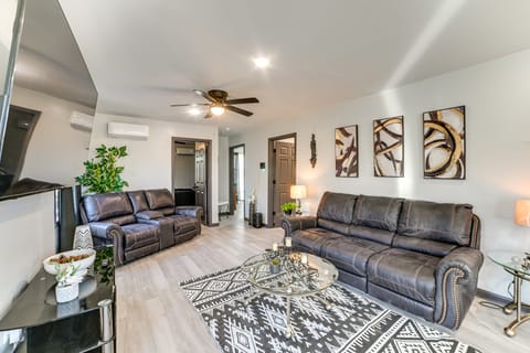 Kentucky Lake Retreat 4 Mi to Shore: Boat & Fish! Apartment in Tennessee