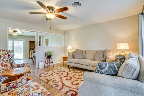 Family Friendly: Peaceful Home in Stamford! House in Texas