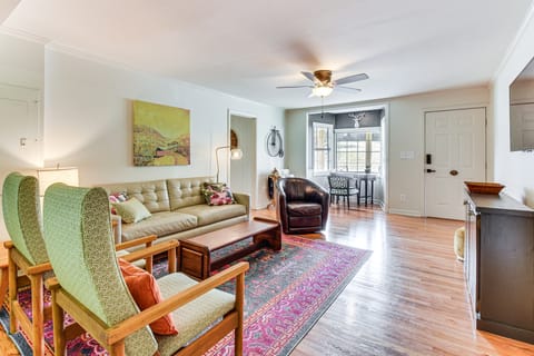 Bike, Hike & Unwind at Doodle Trailside Retreat House in Pickens County