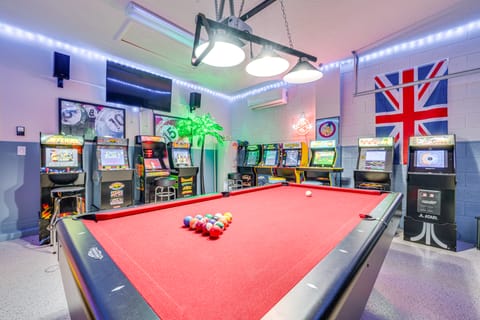 10 Mi to Disney: Family Home w/ Game Room! House in Four Corners