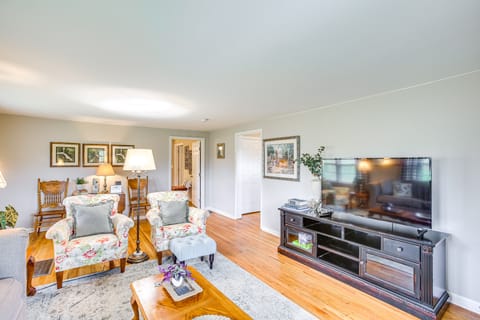 4 Mi to Dtwn: Goodlettsville Getaway w/ Yard House in Goodlettsville