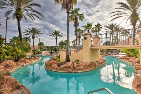 9 Mi to WDW: Townhouse w/ Balcony in Davenport! Apartment in Four Corners