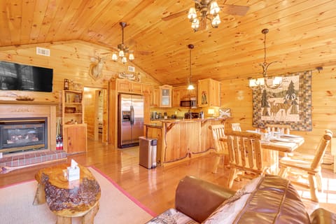 1 Mi to Nottely Lake: Home w/ Furnished Deck! House in Union County