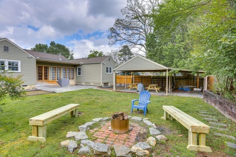 7 Mi to Dtwn: Family Retreat in Chattanooga House in East Ridge