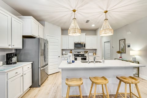 Community Perks: Port St Joe Gem w/ Screened Patio House in Florida